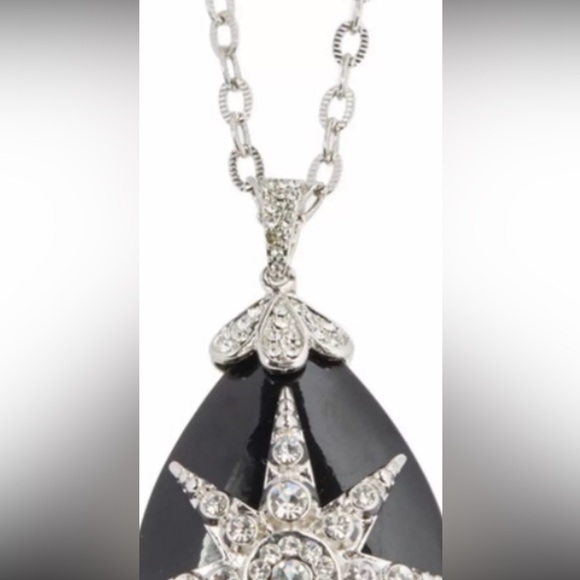 Austrian Black & Silvertone Crystal Starburst Pendant & Chain Necklace Jewelry - Picture 4 of 5